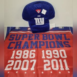 NFL NY Giants Bundle: NWT Fan Flag and Pillow For The Man Cave